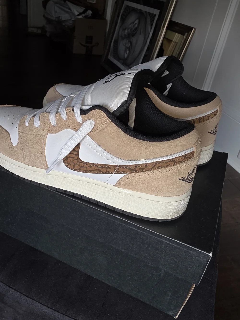 Back To School Jordan Kids' Low-Top Sneakers in White and Tan